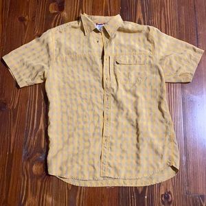 The north face men’s button down shirt